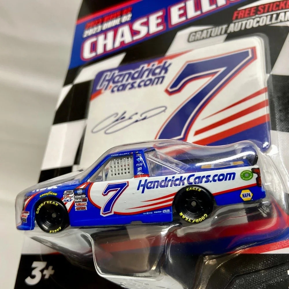 Nascar Authentics Hendrickcars.com #7 Chase Elliott‎ SKU-26942 Wave 02 NIP 2023